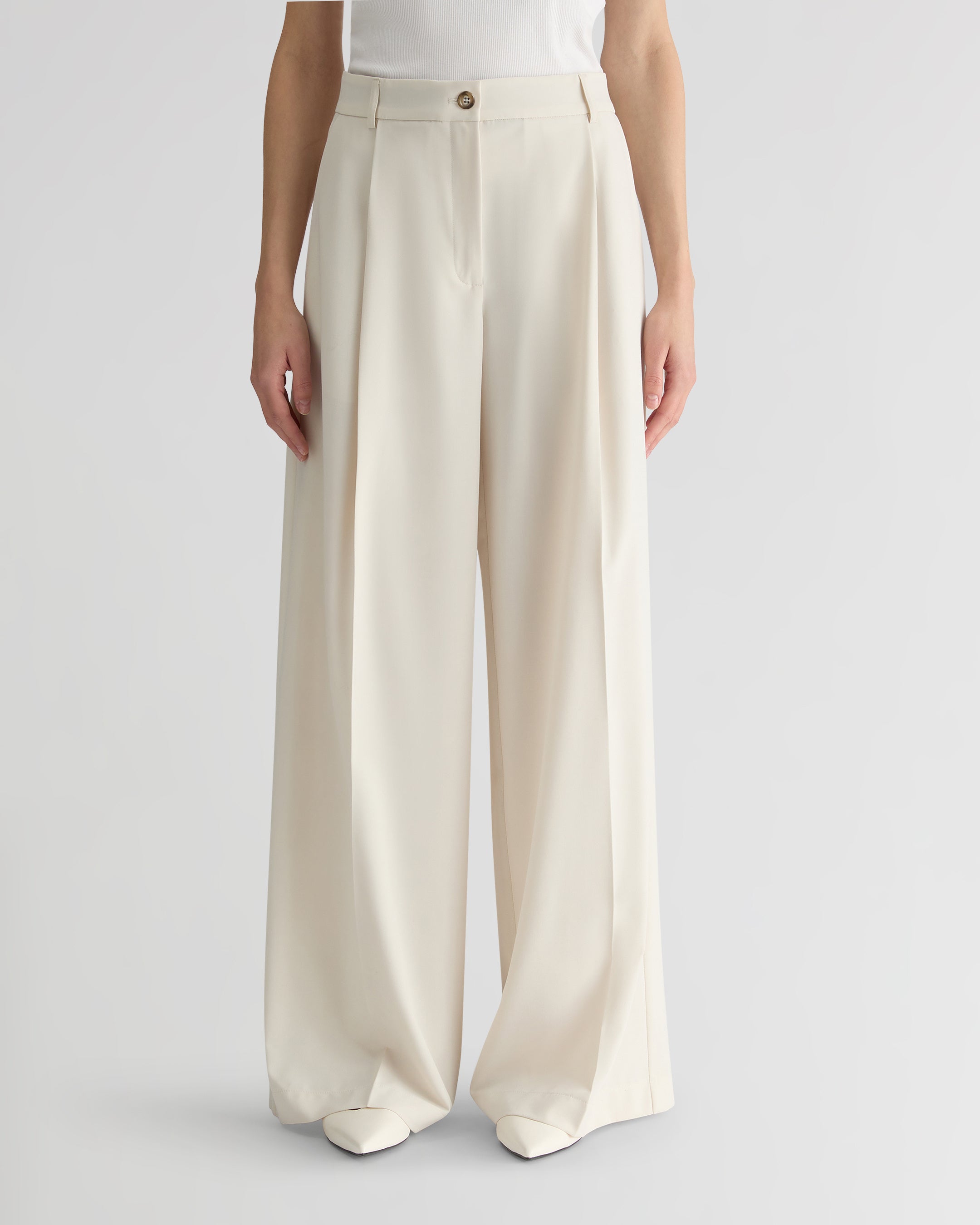 The Canvas Gabrielle Pants - Cream