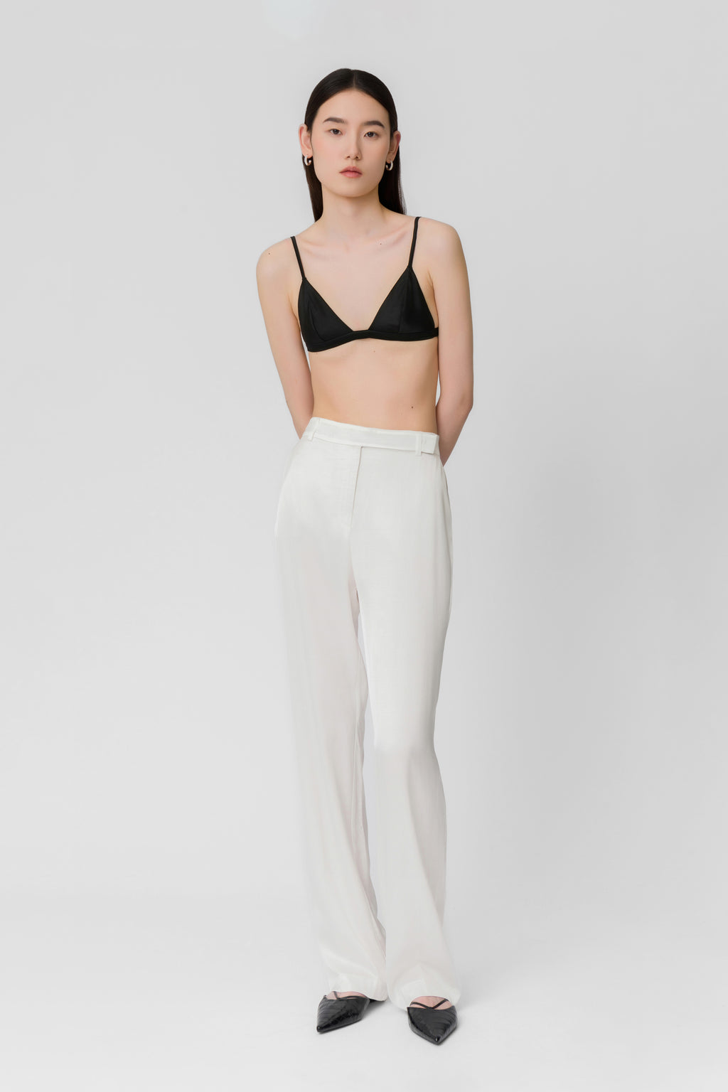 The Off White Canvas Lover Pant